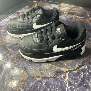 Nike Air Max 90 Infant Size 8c Black/White Sneakers CD6868-010